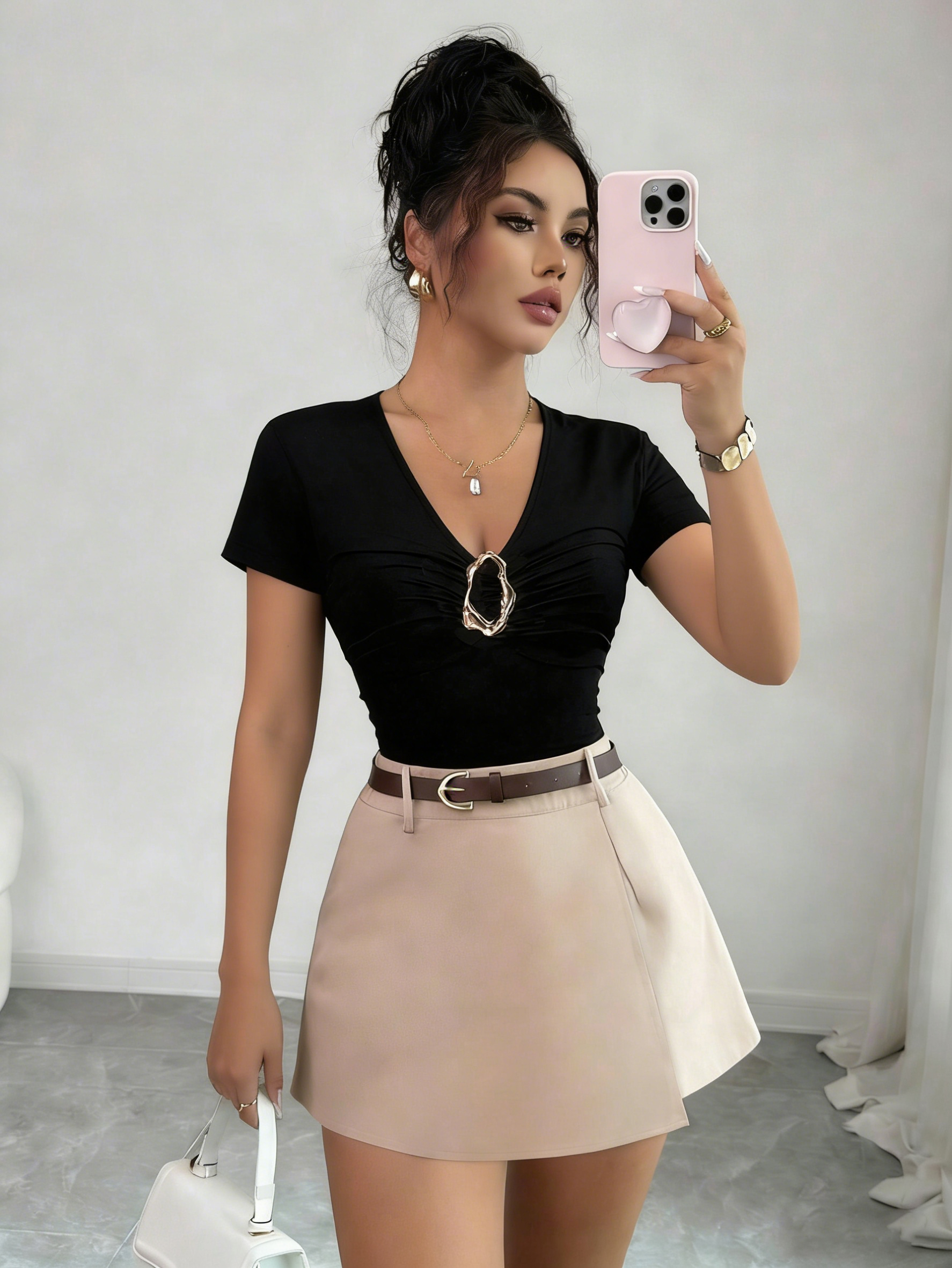 Winter Clothing Outfits - Ladies Elegant Decorative Button T-Shirt Shorts