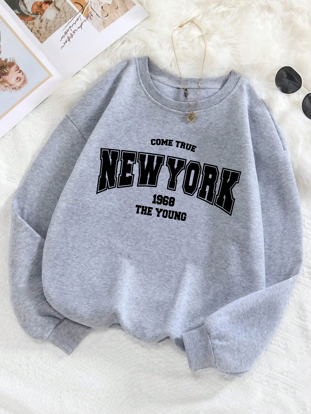 New York 1968 Women Sweatshirt - Winter Clothing New York ulasan dan harga