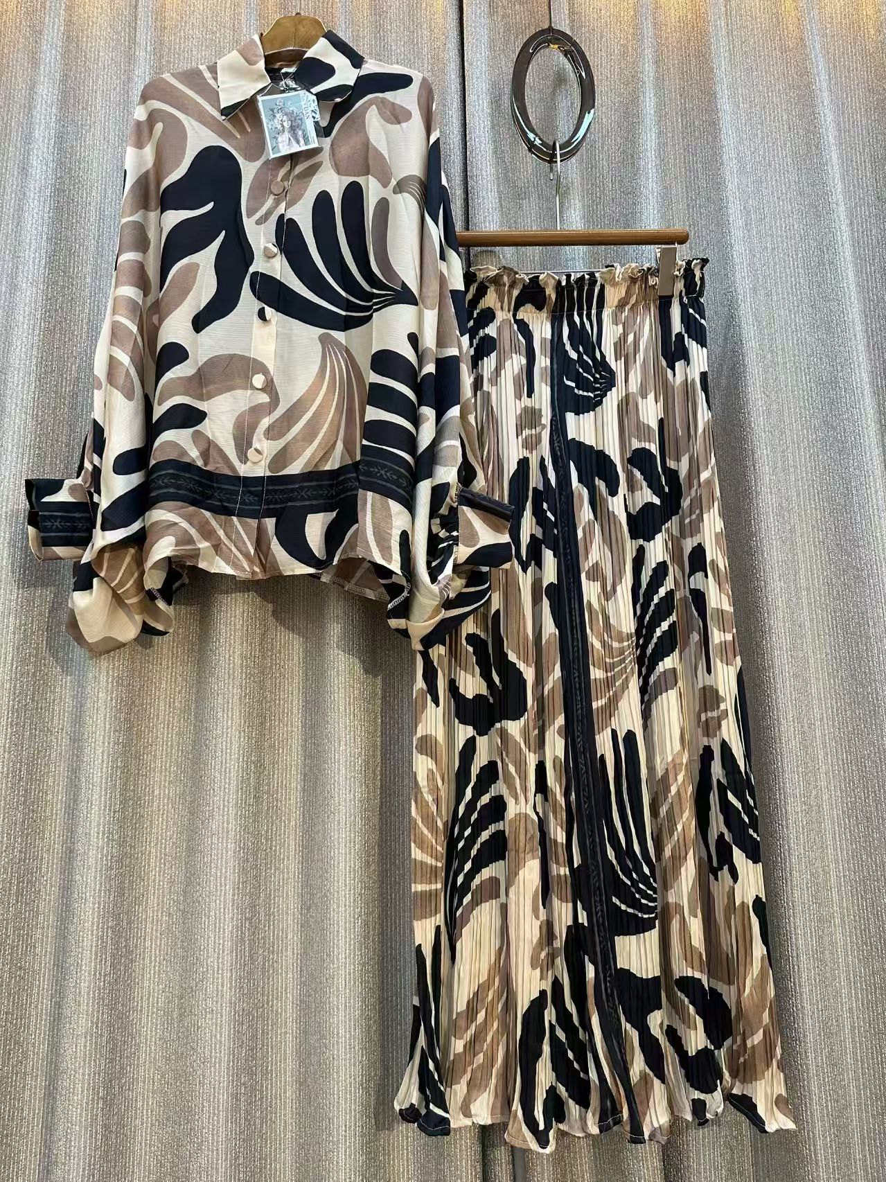 Autumn Gray Floral Two Piece S - Winter Clothing Outfits ulasan dan harga